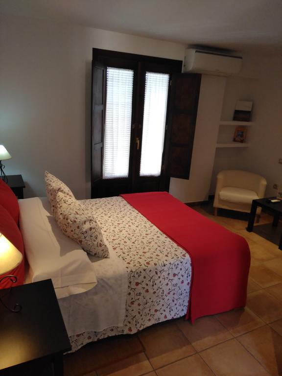 La Venta Del Arriero Hotel Retuerta de Bullaque Luaran gambar